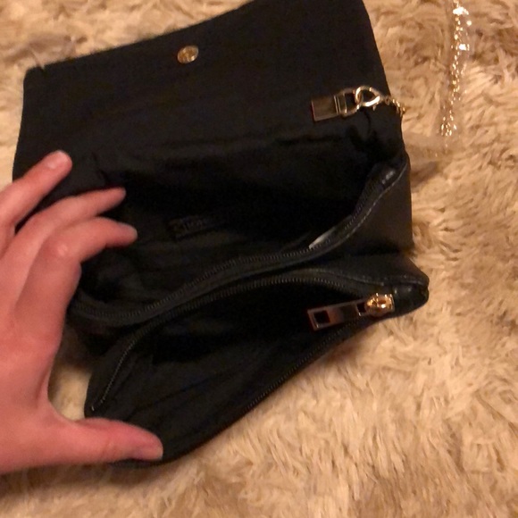 Black mini purse! - Picture 3 of 3